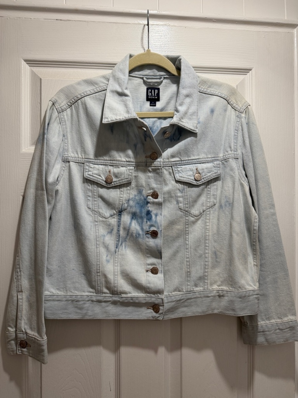GAP Tie-Dye Denim Jean Jacket; women’s medium